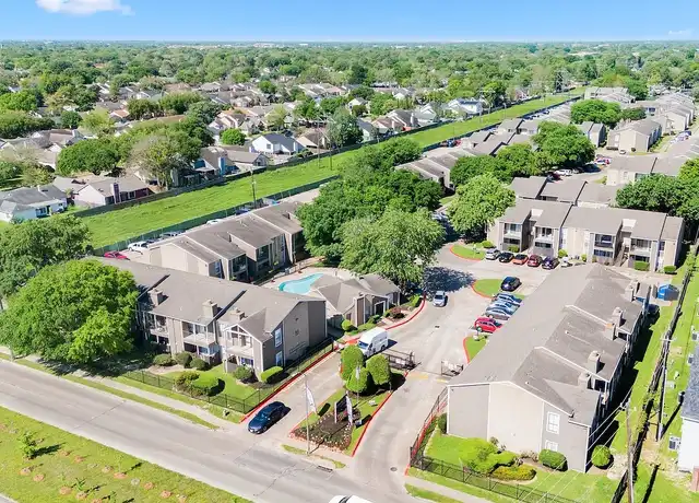 Property at Kirkwood Landing Apartments - 9850 S Kirkwood Rd, Houston, TX, 77099, 1 bed, 1 bath, [object Object]