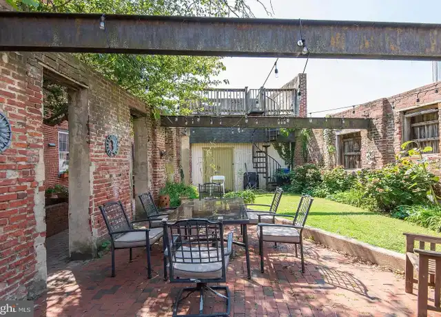 Property at 212 Carpenter St Unit D, Philadelphia, PA, 19147, 3 beds, 1 bath, [object Object]