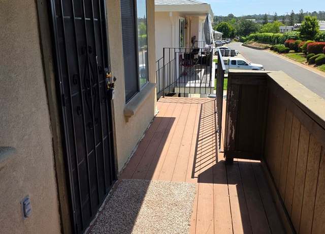 Photo of 11590 Garnet Way #4, Auburn, CA 95602
