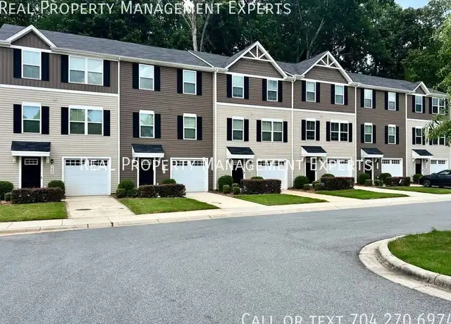 Property at 5028 Winding Jordan Ln, Charlotte, NC, 28269, 3 beds, 2.5 baths, [object Object]