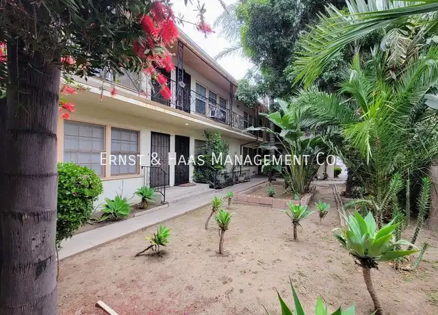 Property at 1280 E 4th St #4, Long Beach, CA, 90802, 1 bed, 1 bath, [object Object]
