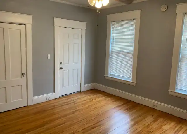 Property at 456 Maple St Unit 461-1, Manchester, NH, 03104, 1 bed, 1 bath, [object Object]