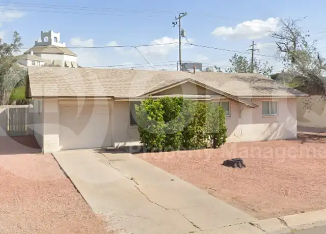 Property at 726 E Vista del Cerro Dr, Tempe, AZ, 85281, 4 beds, 2 baths, [object Object]