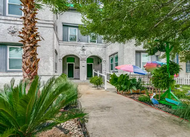 Property at 1923 Interstate 35 Frontage Rd Unit 8, San Antonio, TX, 78208, 1 bed, 1 bath, [object Object]