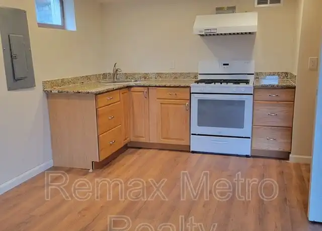 Property at 3007 Humes Pl W Unit B, Seattle, WA, 98119, 1 bed, 1 bath, [object Object]