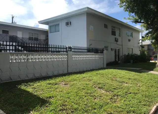Property at 17031 NE 21st Ave Unit 17031-12, North Miami Beach, FL, 33162, 1 bed, 1 bath, [object Object]