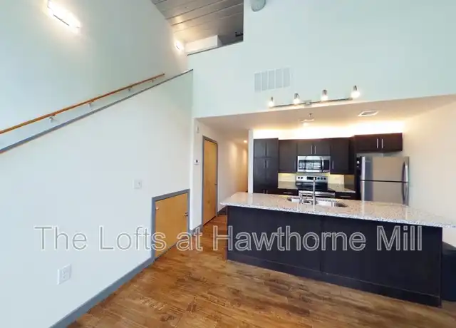Property at 1101 Hawthorne Ln Unit 283, Charlotte, NC, 28205, 2 beds, 2 baths, [object Object]