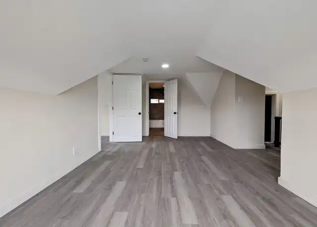 Property at 330 Roosevelt St Unit 3, Wenatchee, WA, 98801, 1 bed, 1 bath, [object Object]