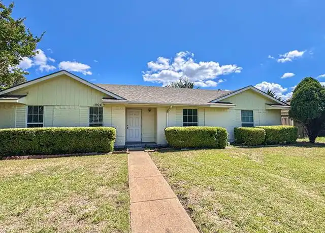 Property at 1804 Serenade Ln, Richardson, TX, 75081, 4 beds, 2 baths, [object Object]