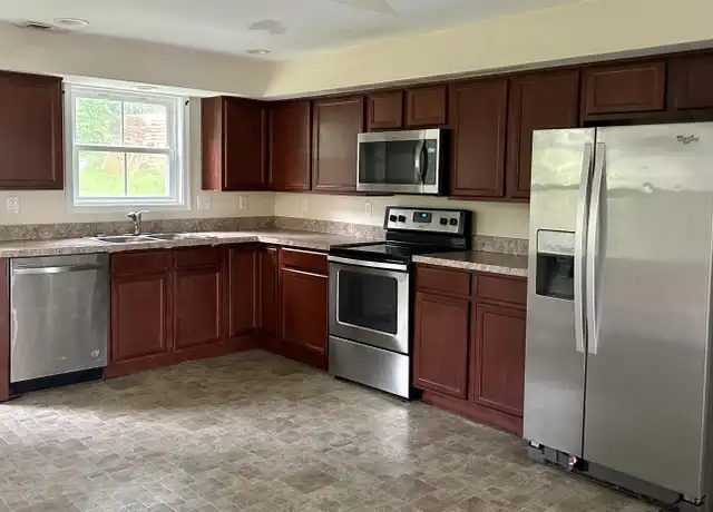 Property at 615 S Kent St, Winchester, VA, 22601, 4 beds, 2.5 baths, [object Object]