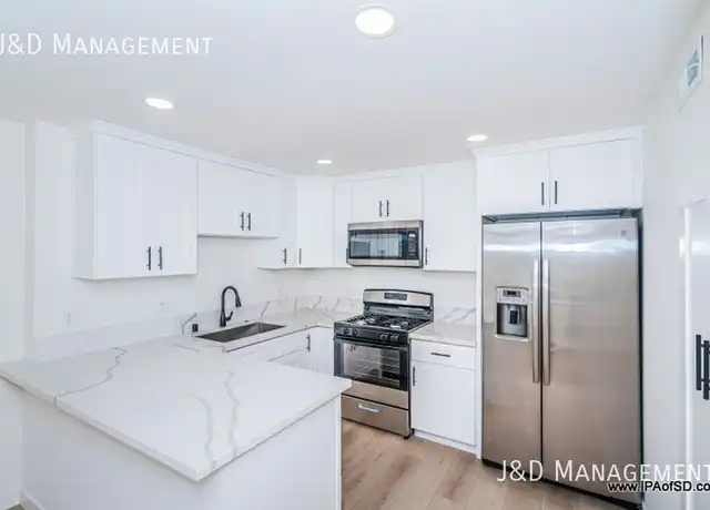 Property at 1218 W Spruce St Unit B, San Diego, CA, 92103, 2 beds, 1 bath, [object Object]