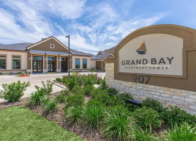 Property at 907 South Rd Unit 7206, Baytown, TX, 77521, 2 beds, 2 baths, [object Object]