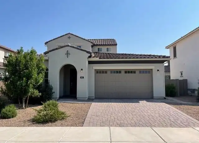 Property at 955 E Holland Park Dr, Gilbert, AZ, 85297, 4 beds, 3.5 baths, [object Object]