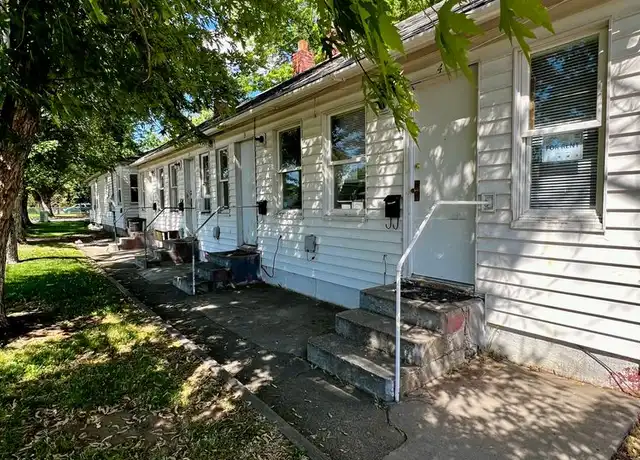 Property at 1303 S 10th Ave Unit 3, Yakima, WA, 98902, 1 bed, 1 bath, [object Object]