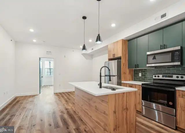 Property at 2632 N 11th St Unit 3, Philadelphia, PA, 19133, 2 beds, 1.5 baths, [object Object]