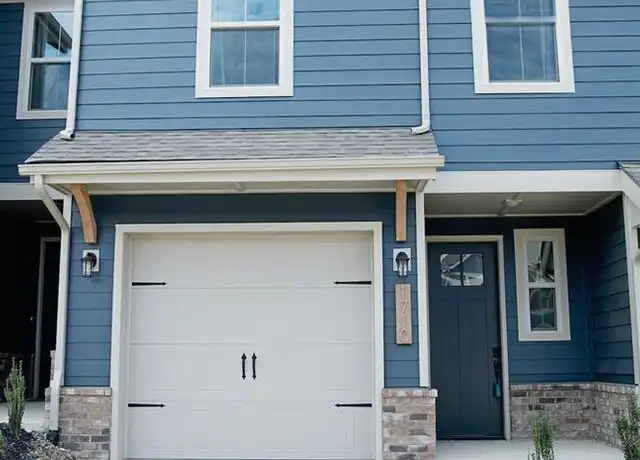 Property at 115, Maryville, TN, 3 beds, 2.5 baths, [object Object]