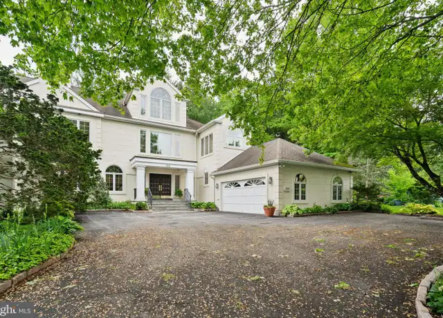 Property at 705 Canterbury Ln, Villanova, PA, 19085, 3 beds, 3.5 baths, [object Object]