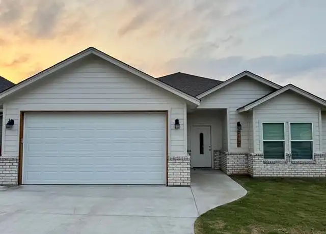 Property at 2817 Steepleridge Cir, Granbury, TX, 76048, 4 beds, 2 baths, [object Object]