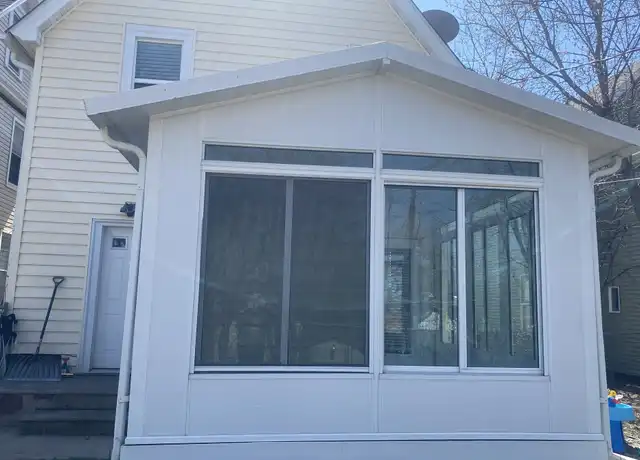 Property at 981 Jessamine Ave E Unit 1, St Paul, MN, 55106, 2 beds, 1 bath, [object Object]