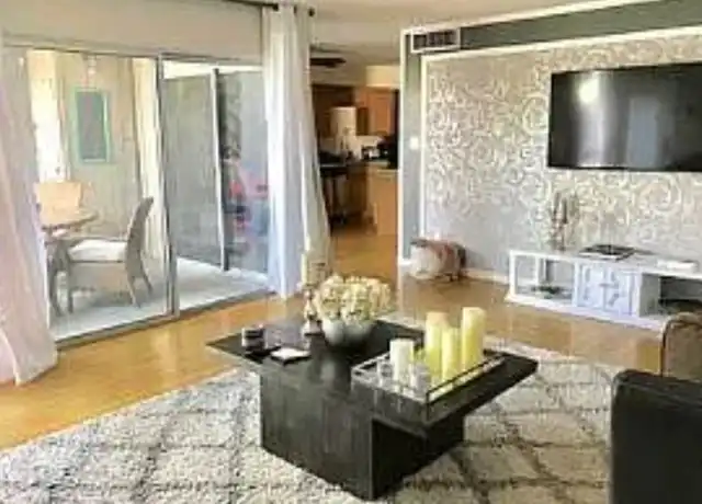 Property at 1225 E Medlock Dr #203, Phoenix, AZ, 85014, 2 beds, 2 baths, [object Object]