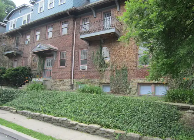 Property at 621 Clemmer Ave Unit 4, Cincinnati, OH, 45219, 2 beds, 1 bath, [object Object]