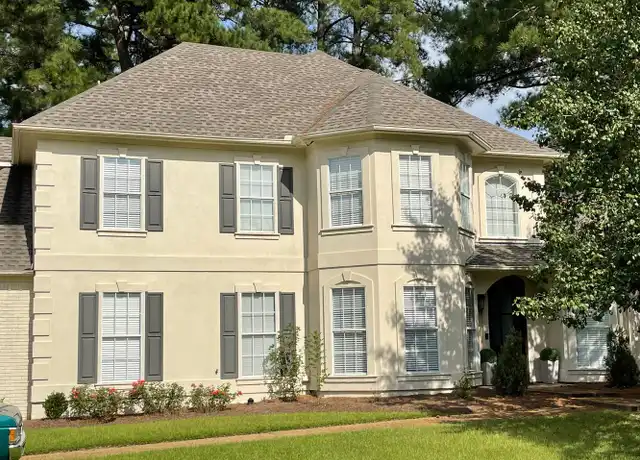 Property at 134 Sunflower Rd, Madison, MS, 39110, 5 beds, 3 baths, [object Object]