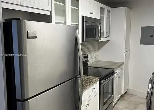 Property at 1881 Washington Ave Unit 5E, Miami Beach, FL, 33139, 2 beds, 2 baths, [object Object]