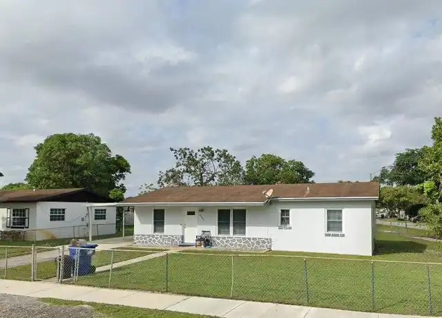 Property at 4205 NW 201st St, Miami Gardens, FL, 33055, 3 beds, 2 baths, [object Object]