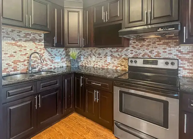 Photo of 1459 MacArthur Blvd, Oakland, CA 94602