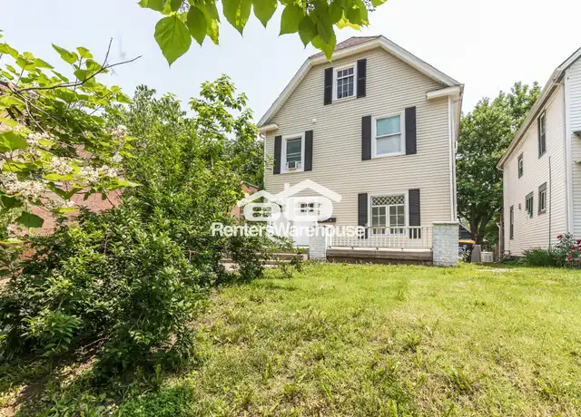 Property at 4105 Oak St #1, Kansas City, MO, 64111, 3 beds, 2 baths, [object Object]