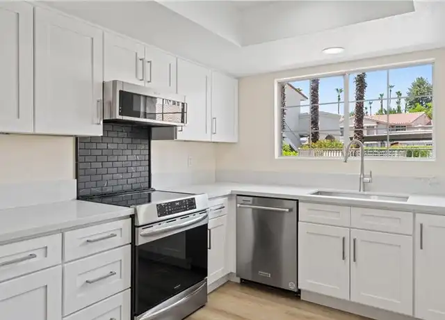 Property at 505 S Farrell Dr Unit I51, Palm Springs, CA, 92264, 1 bed, 1 bath, [object Object]