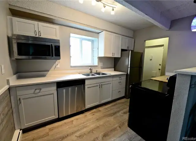 Property at 800 W Belleview Ave #312, Englewood, CO, 80110, 2 beds, 1 bath, [object Object]
