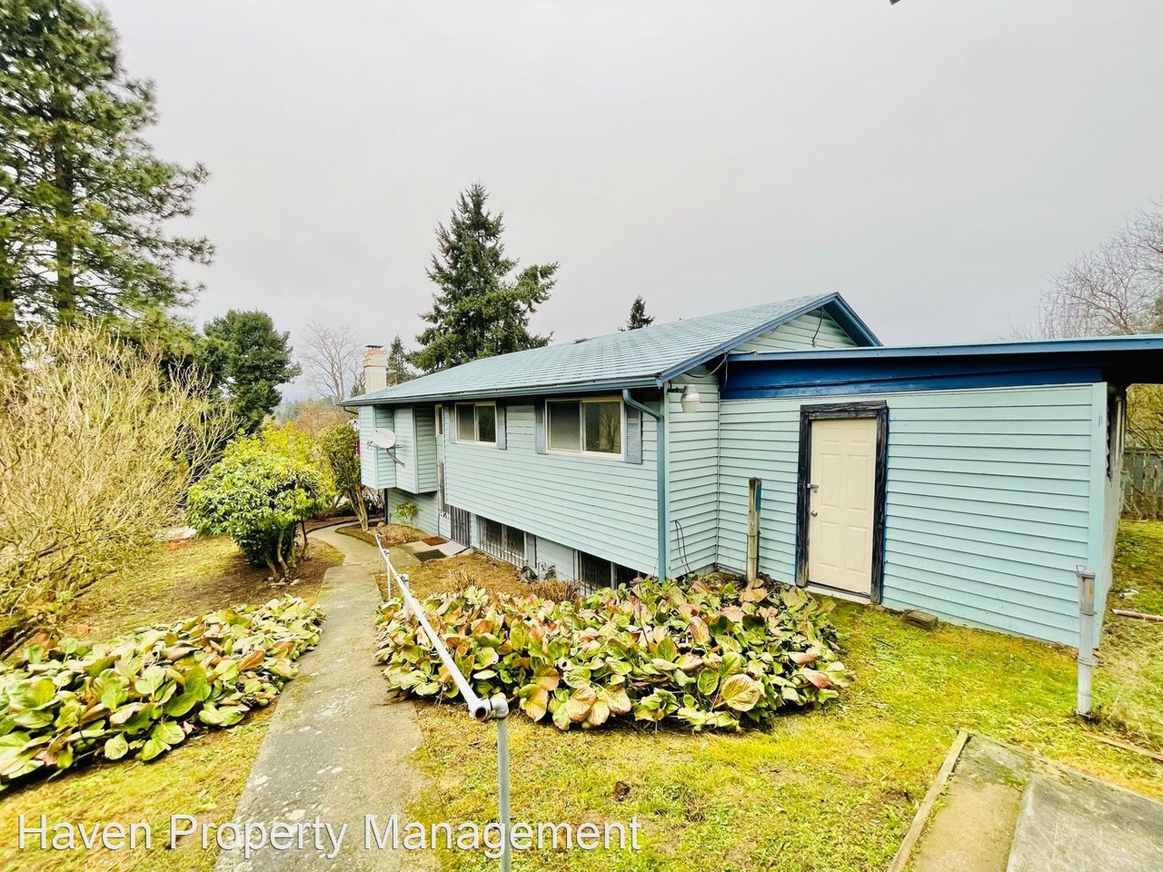 8836 22nd Ave SW, Seattle, WA 98106 | Redfin