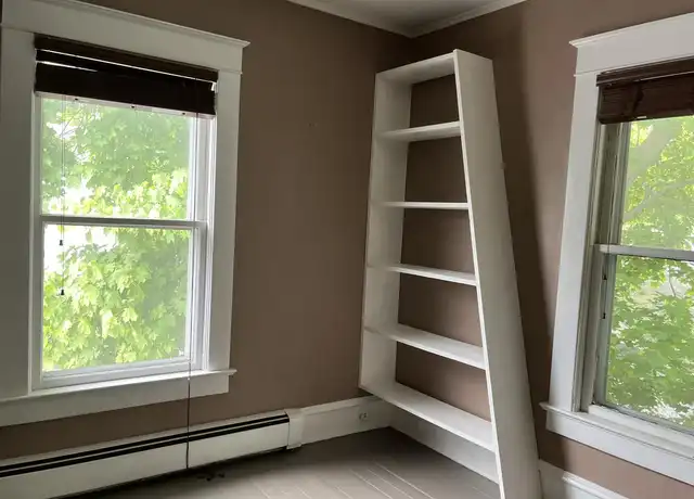 Property at 150 North Ave, Burlington, VT, 05401, 2 beds, 1 bath, [object Object]