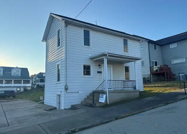 Property at 17 N Silver St, Mount Pleasant, PA, 15666, 1 bed, 1.5 baths, [object Object]