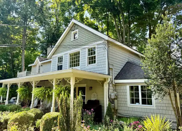 Property at 718 River Rd, Montgomery, NY, 12549, 2 beds, 2.5 baths, [object Object]