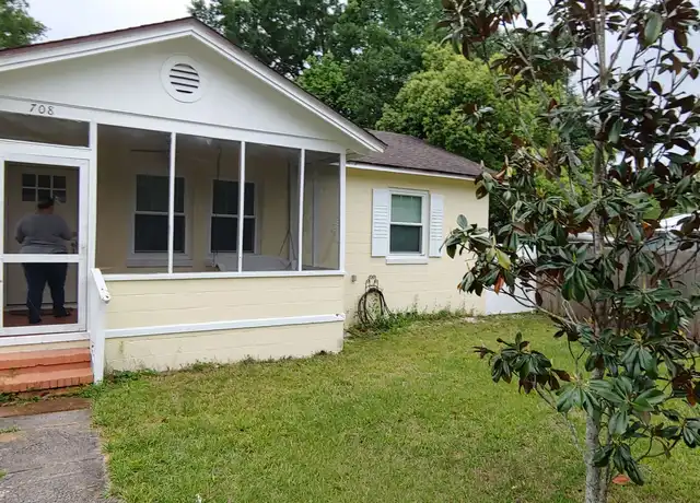 Property at 708 E Ohio Ave, Deland, FL, 32724, 2 beds, 1 bath, [object Object]