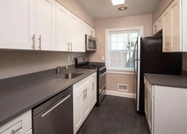 Property at 18 Engle St Unit 04, Tenafly, NJ, 07670, 2 beds, 1 bath, [object Object]