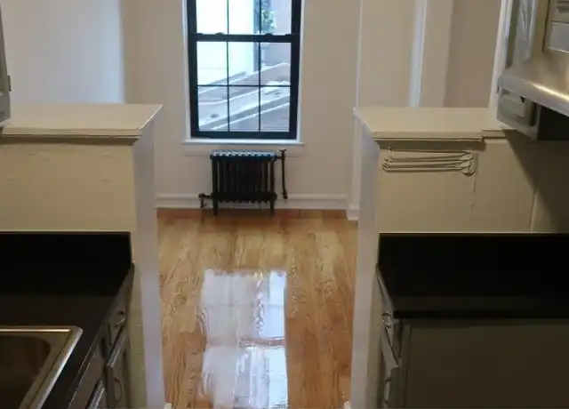 Property at 426 W Briar Pl Unit H6, Chicago, IL, 60657, 0 beds, 1 bath, [object Object]