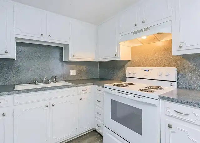 Property at Riverwalk Townhomes At Wedgefield Court - 2550 Wedgefield Ct, Columbus, GA, 31903, 2 beds, 2 baths, [object Object]