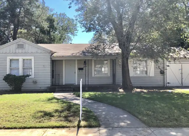 Property at 2405 27th St, Lubbock, TX, 79411, 3 beds, 1 bath, [object Object]