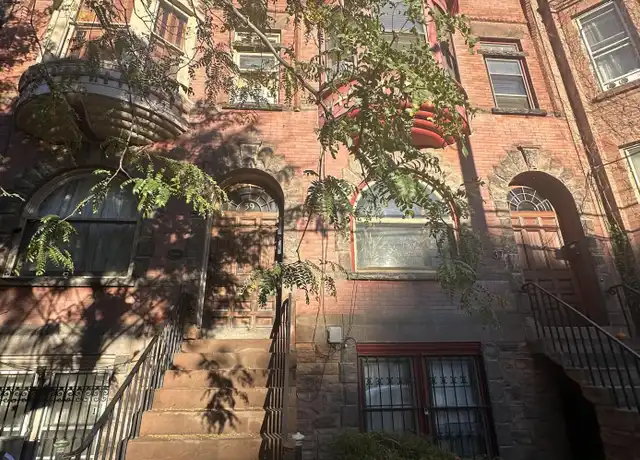 Property at 39 S Lake Ave, Albany, NY, 12203, 1 bed, 1 bath, [object Object]