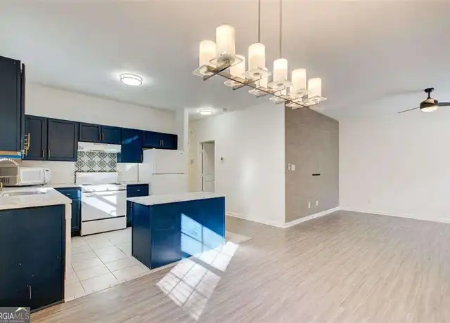 Property at 2835 3rd Ave SW Unit B, Atlanta, GA, 30315, 3 beds, 2 baths, [object Object]