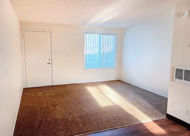 Photo of 40 W Autumn Park Ln, Meridian, ID 83642