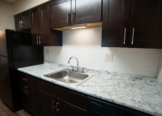 Property at Madison Towers - 60 Presidential Plz, Syracuse, NY, 13202, 1 bed, 1 bath, [object Object]