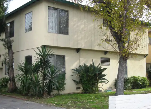 Property at 6644 Woodman Ave Unit 06, Van Nuys, CA, 91401, 2 beds, 1 bath, [object Object]