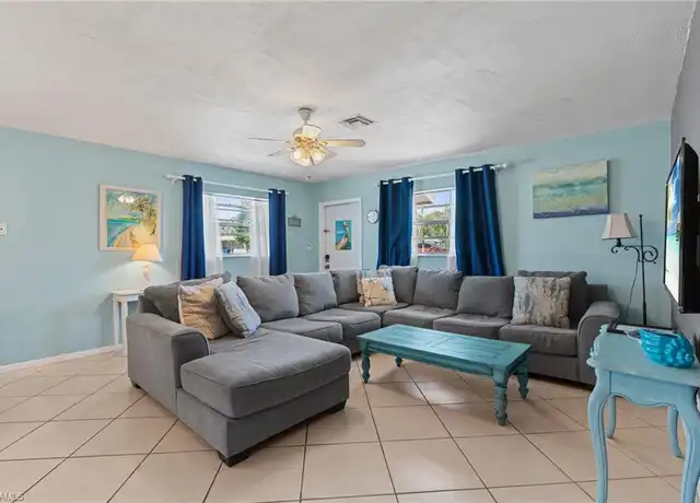 Property at 4241 Mariner Ln, Bonita Springs, FL, 34134, 2 beds, 1 bath, [object Object]