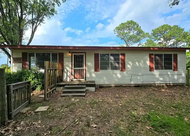 Property at 4615 State Highway 110, Grand Saline, TX, 75140, 3 beds, 1 bath, [object Object]