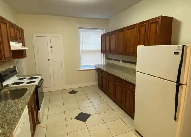Property at 22 Euston St Unit 7, Brookline, MA, 02446, 4 beds, 2 baths, [object Object]