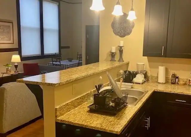 Property at 300 N Lowell Ave Unit 104, Syracuse, NY, 13204, 1 bed, 1 bath, [object Object]